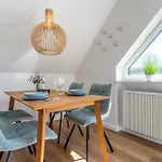 Butze - Moderne Fuer 4 Pers Im Zentrum Von Spo *