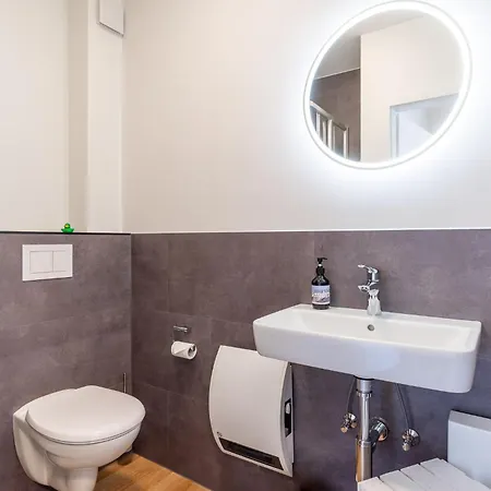 Butze - Moderne Fuer 4 Pers Im Zentrum Von Spo *